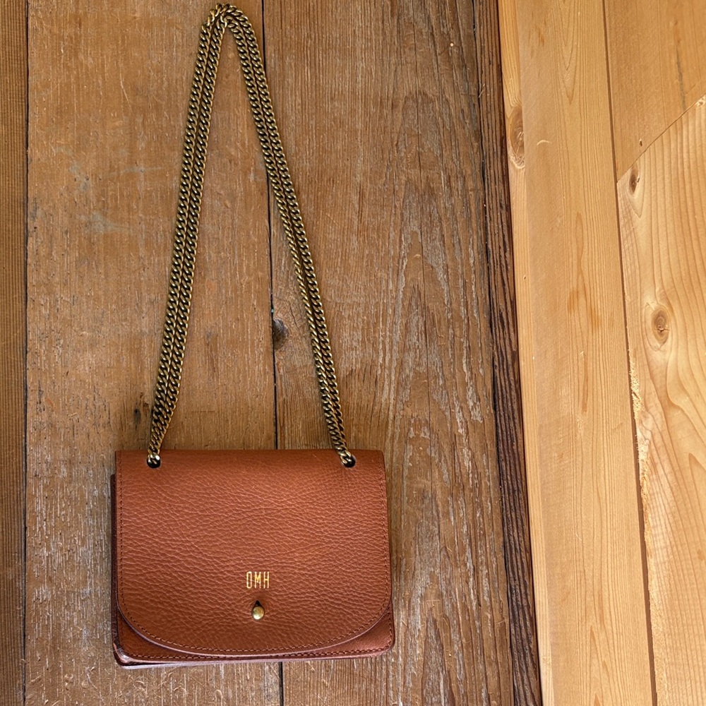 Madewell Tan Pebbled Leather Crossbody with Gold Chain - Picture 7 of 12